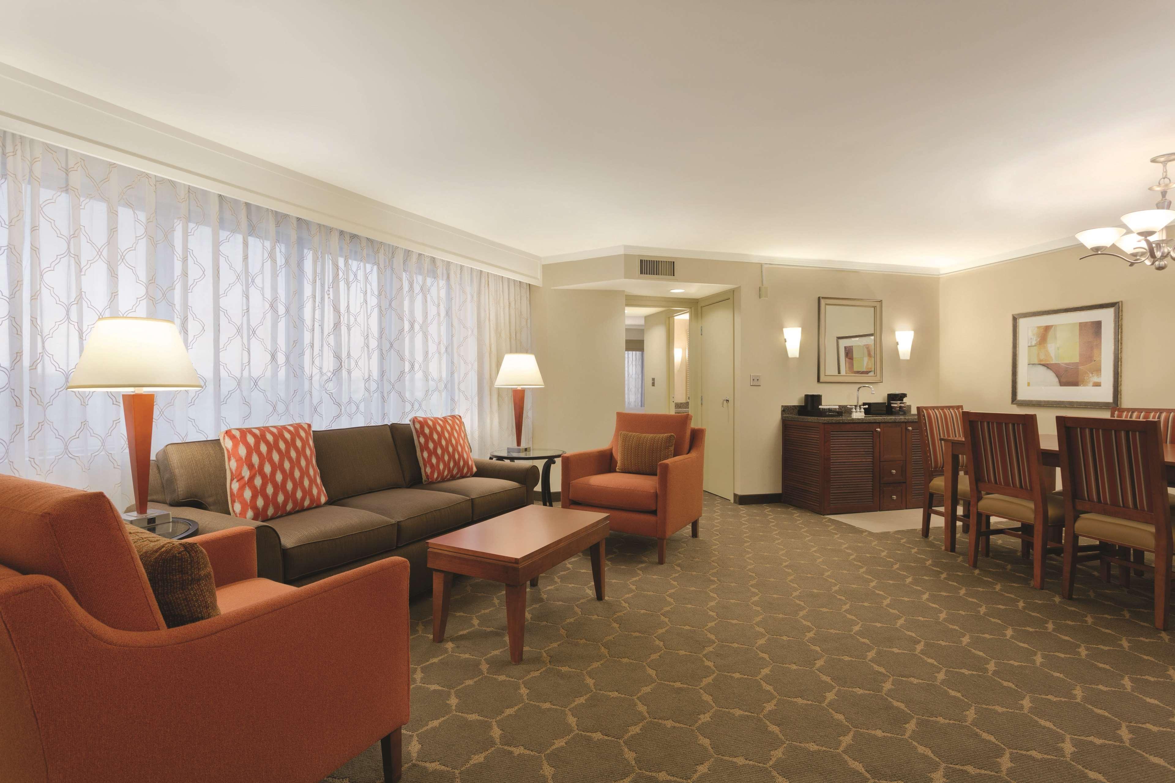 Embassy Suites Denver Tech Center Сентенниал Экстерьер фото